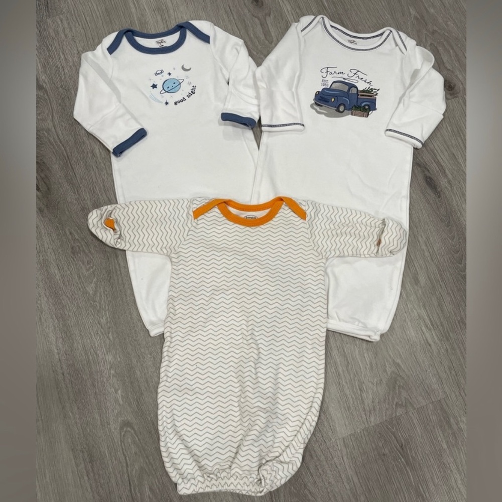 Baby nightgowns